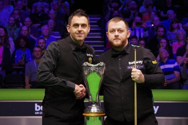 被评选为曼 被评选为曼